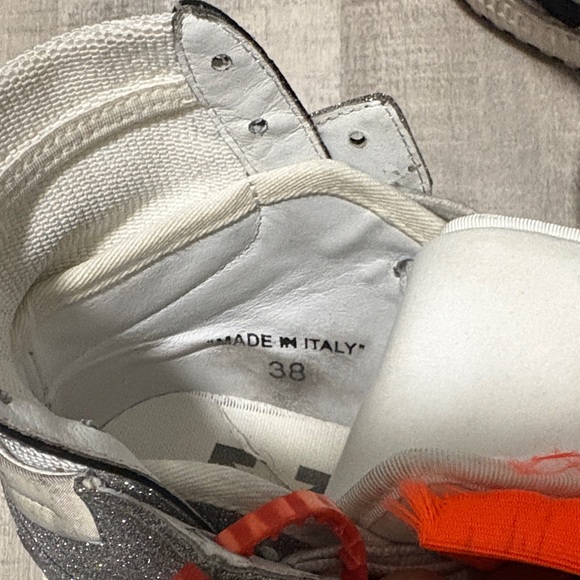 Off-White Glitter Gray Sneakers with Vibrant Orange Tags - Picture 9 of 9